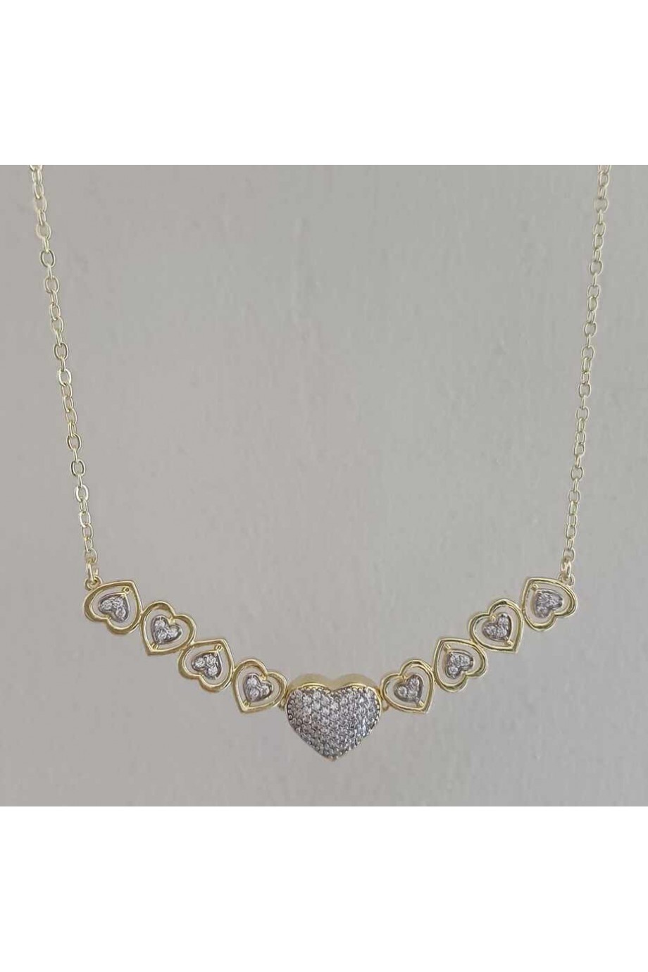 Zirkon Taşlı Kadın Kalpli Kolye