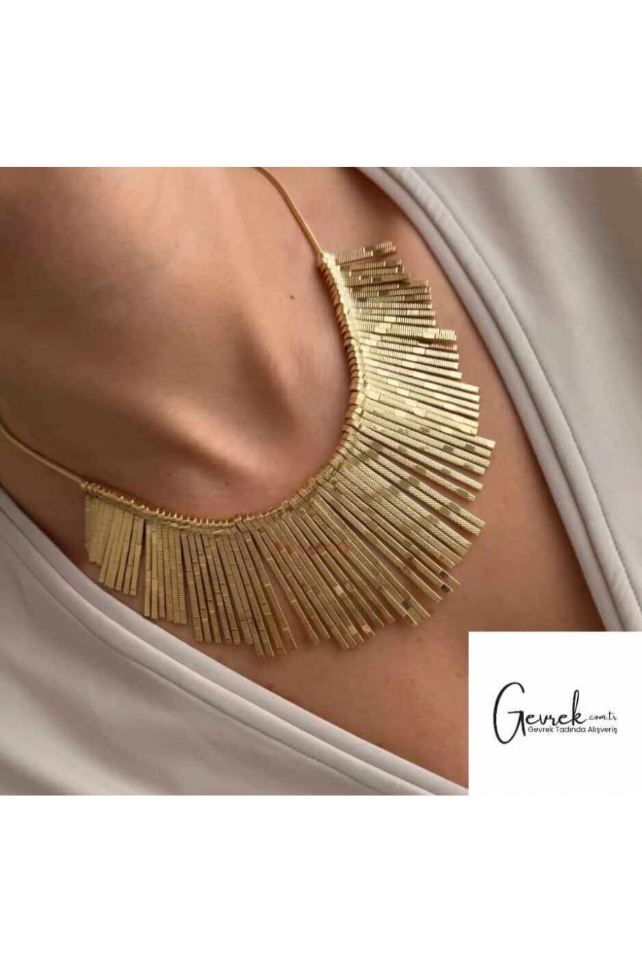 Çubuk Model Kadın Kolye