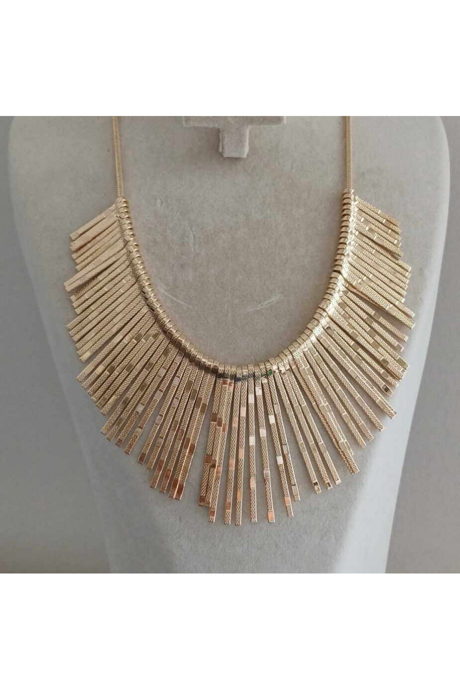 Çubuk Model Kadın Kolye