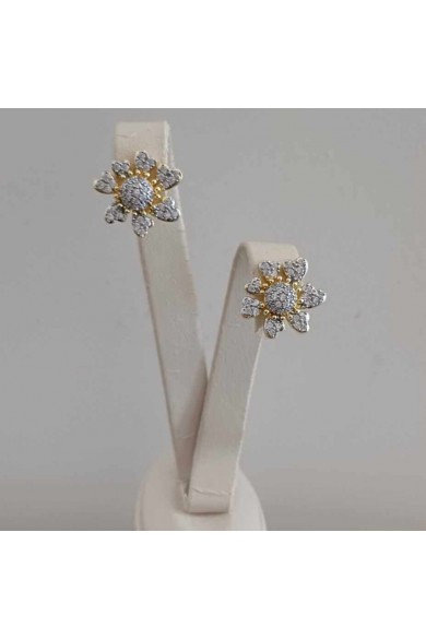 Kalpli Zirkon Taşlı Kadın Küpe