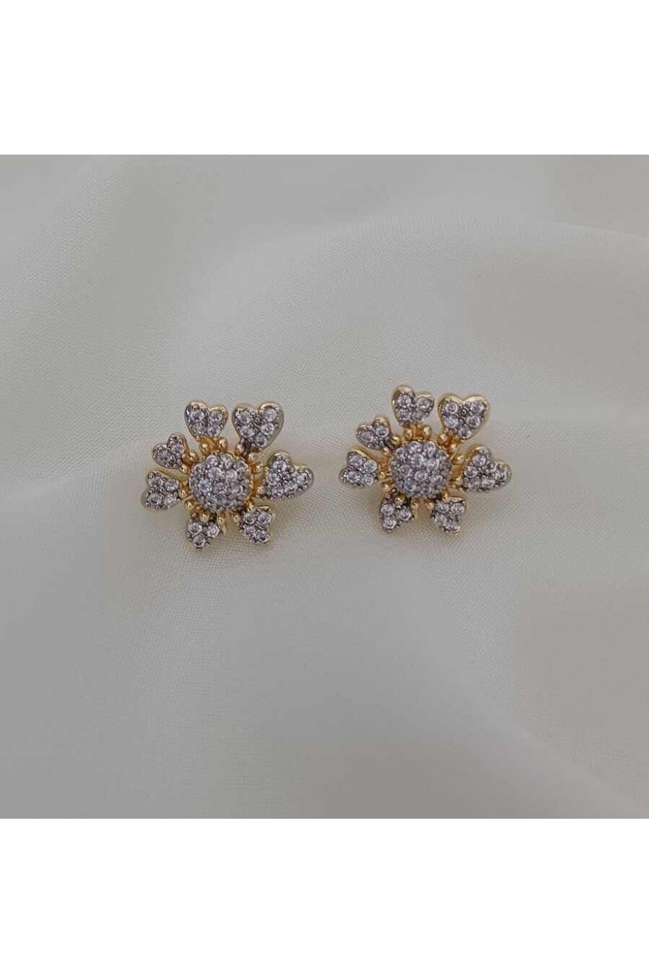 Kalpli Zirkon Taşlı Kadın Küpe