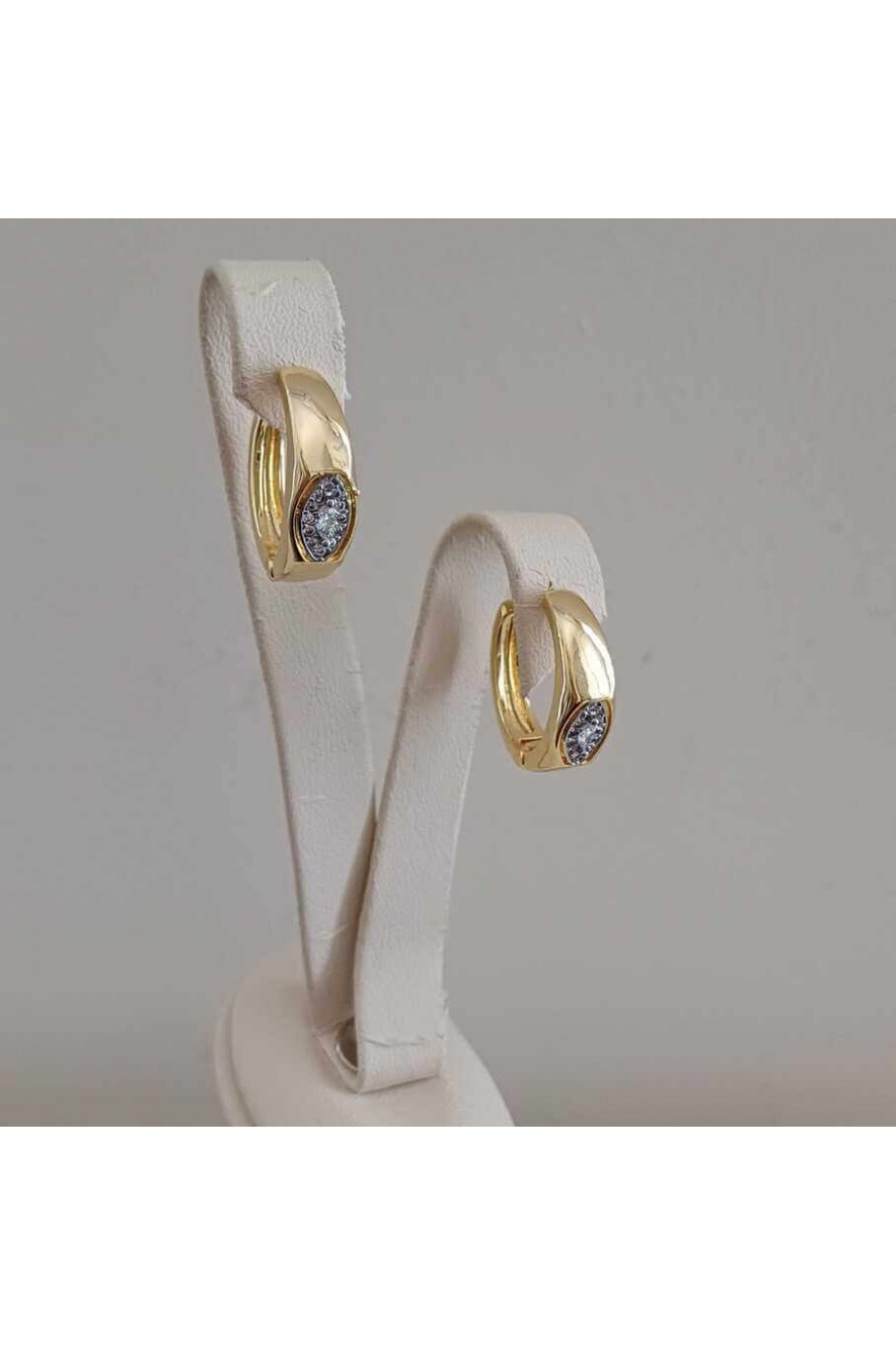 Halka Gold Zirkon Taşlı Kadın Küpe