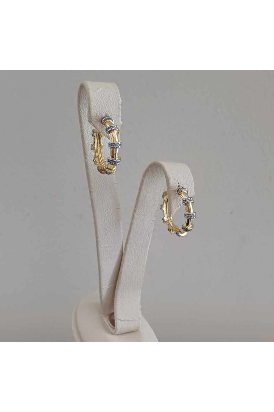 Halka Zirkon Taşlı Kadın Küpe Gold