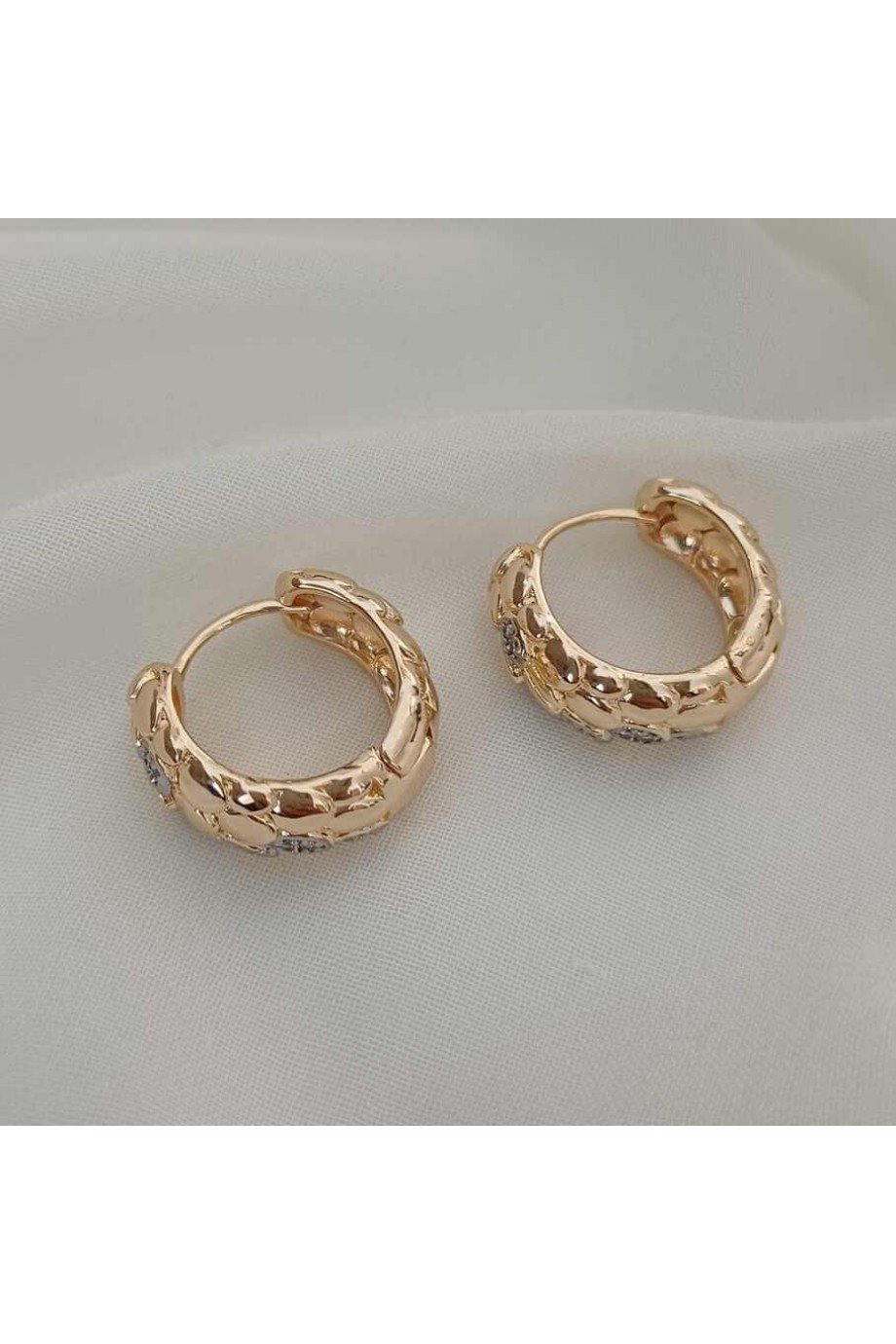 Gold Halka Zirkon Taşlı Kadın Küpe