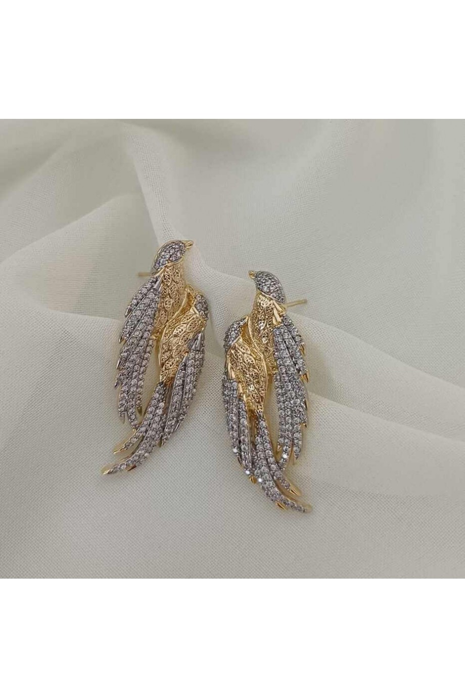 Gold Kuş Figürlü Zirkon Taşlı Kadın Küpe