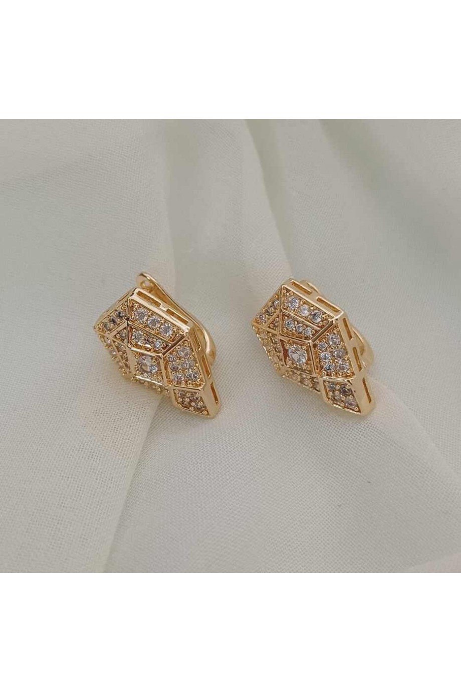 Gold Kadın Küpe Zirkon Taşlı Gold Kadın Küpe Zirkon Taşlı