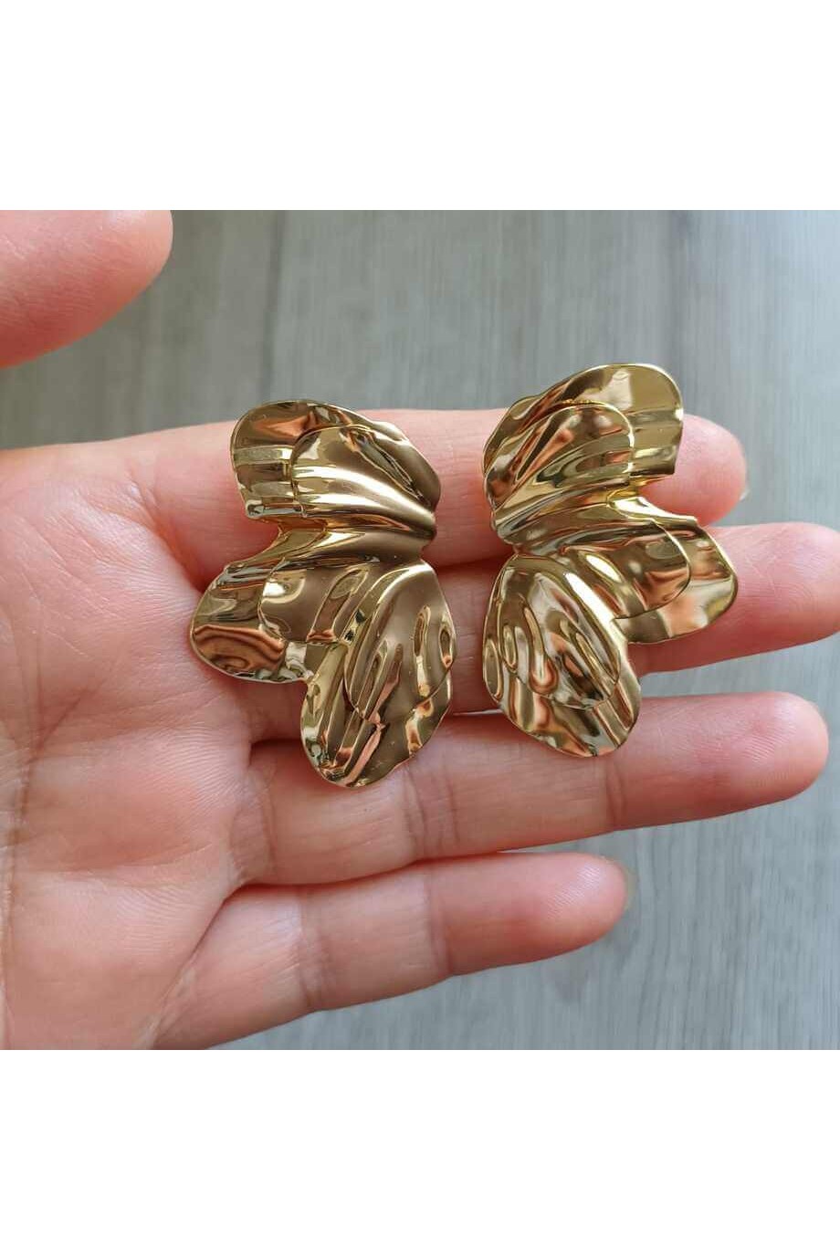 Yaprak Model Gold Kadın Küpe