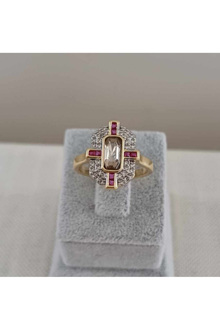 Zirkon ve Yakut Taşlı Kadın Yüzük