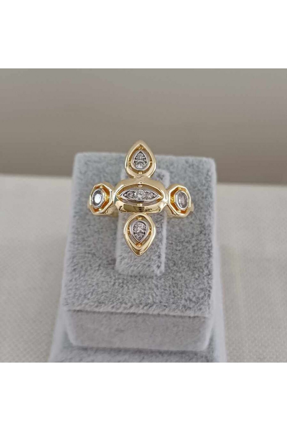 Zirkon Taşlı Gold Kadın Yüzük